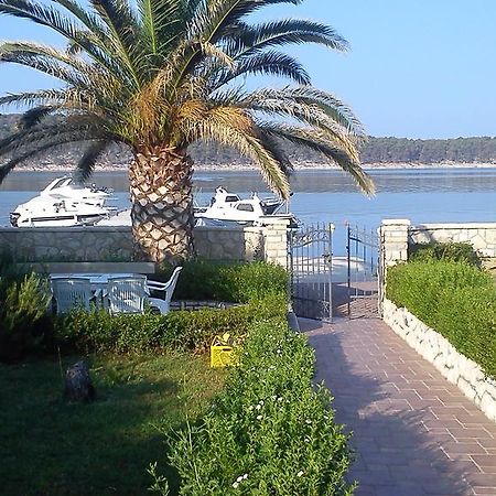 Apartments Nautica Barbat na Rabu Chambre photo